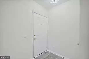 45450 Conductor Terrace, Sterling, VA 20166 - Photo 3