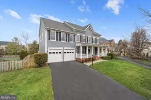 42951 Cloverleaf Ct, Broadlands, VA 20148 - Photo 3