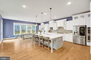 41258 Chatham Green Cir, Aldie, VA 20105 - Photo 17