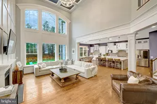 41258 Chatham Green Cir, Aldie, VA 20105 - Photo 11