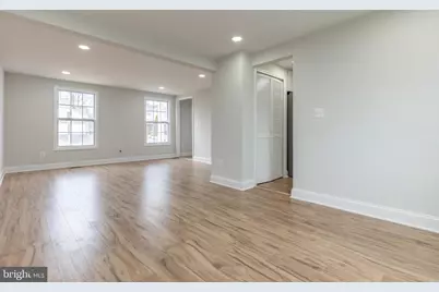 214 Leslie Ct, Sterling, VA 20164 - Photo 17