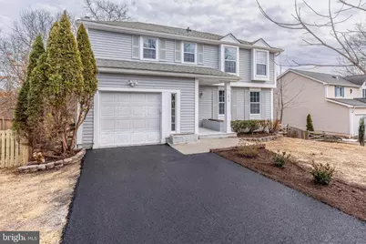 214 Leslie Ct, Sterling, VA 20164 - Photo 3