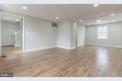 214 Leslie Ct, Sterling, VA 20164 - Photo 15