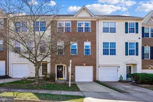 45558 Lakemont Square, Sterling, VA 20165 - Photo 1