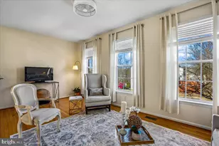 45558 Lakemont Square, Sterling, VA 20165 - Photo 5