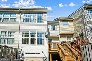 45558 Lakemont Square, Sterling, VA 20165 - Photo 27