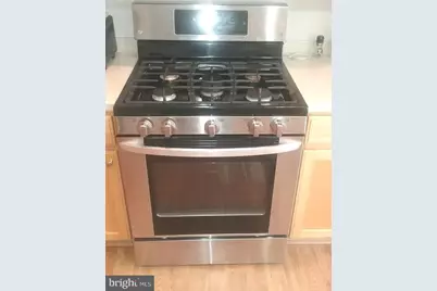 18801 Silverwood Terrace, Leesburg, VA 20176 - Photo 9