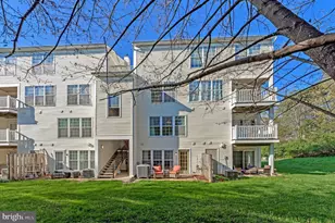 21789 Baldwin Square, Sterling, VA 20164 - Photo 31