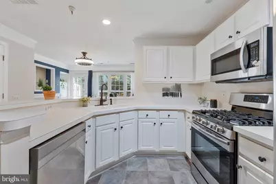 21789 Baldwin Square #21789, Sterling, VA 20164 - Photo 7