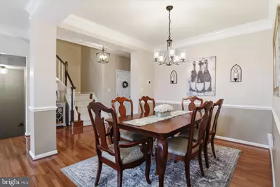 25524 Crossfield Drive, Chantilly, VA 20152 - Photo 5