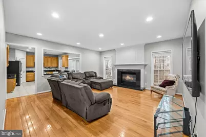 26068 Talamore Drive, Chantilly, VA 20152 - Photo 7