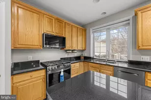 26068 Talamore Dr, Chantilly, VA 20152 - Photo 13