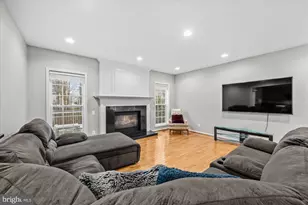 26068 Talamore Dr, Chantilly, VA 20152 - Photo 9