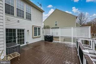 26068 Talamore Dr, Chantilly, VA 20152 - Photo 17