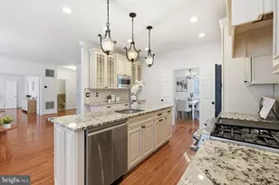 22029 Woodwinds Dr, Leesburg, VA 20175 - Photo 5