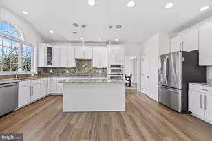 43341 Barnstead Dr, Ashburn, VA 20148 - Photo 9