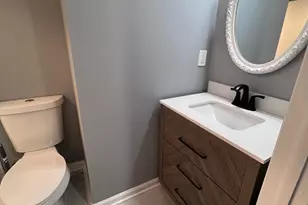 307 Brethour Ct, Sterling, VA 20164 - Photo 5