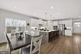 23661 Medford Knl Ct, Aldie, VA 20105 - Photo 19