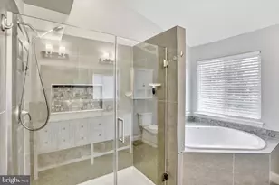 17232 Pickwick Dr, Purcellville, VA 20132 - Photo 21