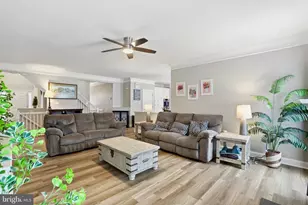 17232 Pickwick Dr, Purcellville, VA 20132 - Photo 15