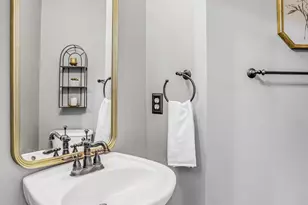 21625 Merion St, Ashburn, VA 20147 - Photo 43