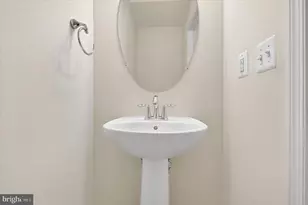 22730 Parkland Farms, Ashburn, VA 20148 - Photo 7