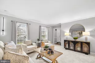 21112 Midday Ln, Sterling, VA 20164 - Photo 5