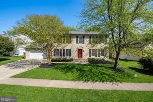 21112 Midday Ln, Sterling, VA 20164 - Photo 1