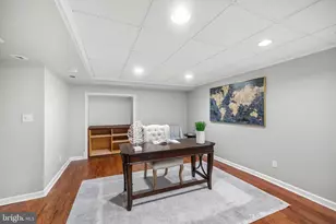 21112 Midday Ln, Sterling, VA 20164 - Photo 43