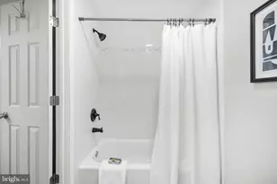 21112 Midday Ln, Sterling, VA 20164 - Photo 47