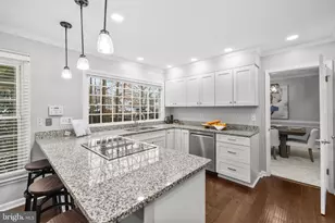 21112 Midday Ln, Sterling, VA 20164 - Photo 11