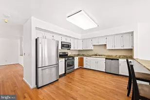 47672 Pennrun Way, Sterling, VA 20165 - Photo 15