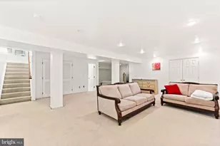 47672 Pennrun Way, Sterling, VA 20165 - Photo 41
