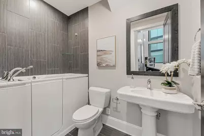 20370 Northpark Drive, Ashburn, VA 20147 - Photo 13