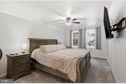 112 N Kennedy Road, Sterling, VA 20164 - Photo 17