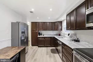 112 N Kennedy Rd, Sterling, VA 20164 - Photo 7