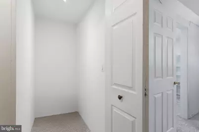 112 N Kennedy Road, Sterling, VA 20164 - Photo 21