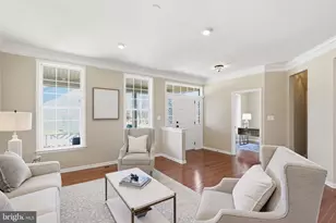 22951 Weybridge Square, Ashburn, VA 20148 - Photo 11