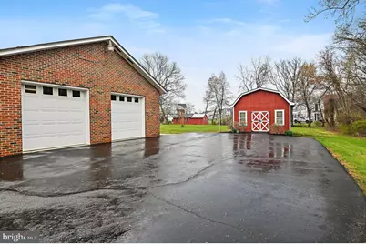 1398 S King Street, Leesburg, VA 20175 - Photo 27