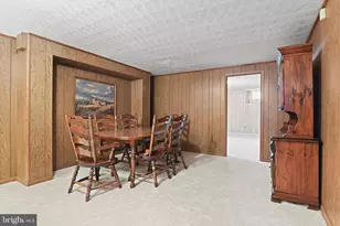 1396 S King St, Leesburg, VA 20175 - Photo 25