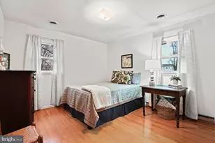 1396 S King St, Leesburg, VA 20175 - Photo 17