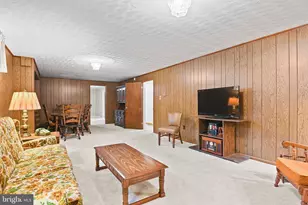 1396 S King St, Leesburg, VA 20175 - Photo 29