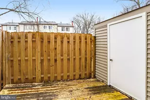 106 Charing Ct, Sterling, VA 20164 - Photo 33