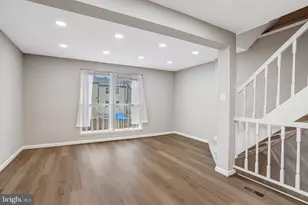 106 Charing Ct, Sterling, VA 20164 - Photo 13