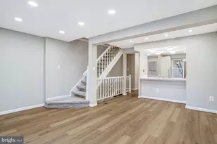 106 Charing Ct, Sterling, VA 20164 - Photo 7