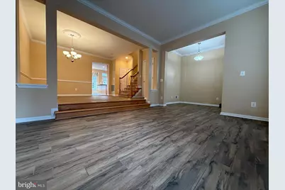 22949 Fanshaw Square, Brambleton, VA 20148 - Photo 5