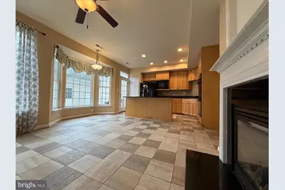 22949 Fanshaw Square, Brambleton, VA 20148 - Photo 9