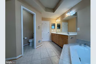 22949 Fanshaw Square, Brambleton, VA 20148 - Photo 19
