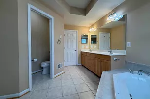 22949 Fanshaw Square, Brambleton, VA 20148 - Photo 19