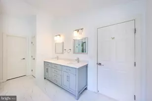 47093 Kentwell Pl, Sterling, VA 20165 - Photo 47